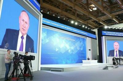 Владимир Путин - Людям старше 18 лет тоже нужна помощь в борьбе с тяжёлыми заболеваниями, заявил Путин - pnp.ru - Россия