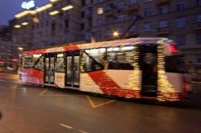 Смольный продлил работу общественного транспорта в новогоднюю ночь - neva.today - Санкт-Петербург