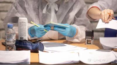В России выявили менее 25 тысяч заболевших коронавирусом за сутки - newdaynews.ru - Россия