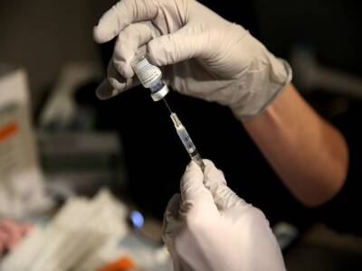 Австрия введет четвертую дозу вакцины для некоторых групп населения - unn.com.ua - Украина - Киев - Австрия