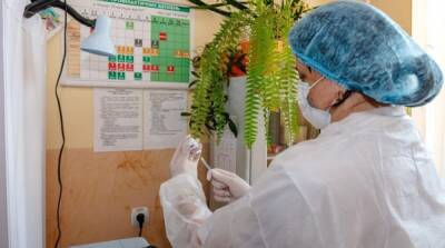В Украине уже сделали более 28 млн прививок от коронавируса - ru.slovoidilo.ua - Украина