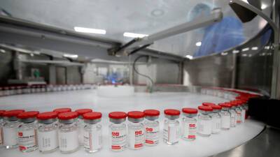 РБК: Россия вошла в пятёрку мировых лидеров по экспорту вакцин от COVID-19 - russian.rt.com - Россия - Китай - Евросоюз