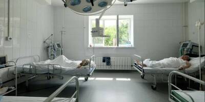 37-летняя женщина и еще 12 человек стали жертвами коронавируса в Новосибирской области - runews24.ru - Новосибирская обл.