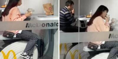 Китайский McDonalds поставил вместо стульев велотренажеры - ruposters.ru - Китай