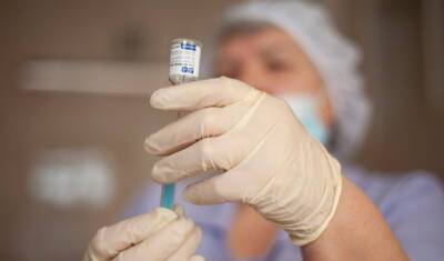 Каролина Дариас - Испания отказалась от обязательной вакцинации населения от коронавируса - newizv.ru - Испания