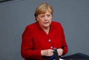 Ангела Меркель - Под панк-рок и с зажженными факелами: Меркель официально попрощалась с должностью канцлера - goodnews.ua - Германия - Берлин