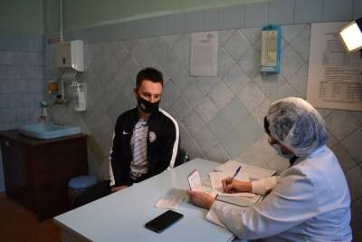 Футбольная команда «Шахтер» вакцинировалась от коронавируса в ДНР - mk.ru - Днр
