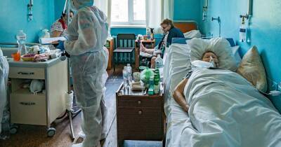 Новый год пандемии. Как украинская медицина боролась с COVID-19 в 2021 году - focus.ua - Украина - Минздрав
