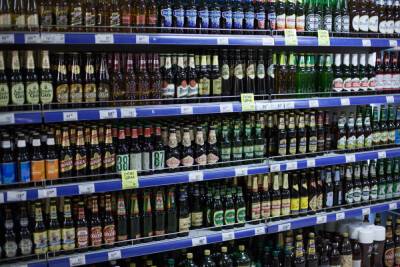 Эксперты определили уровень потребления нелегального алкоголя в России - abnews.ru - Россия - Москва - Сколково