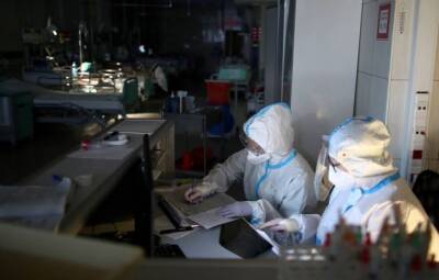 В России за сутки выявили 21 073 заразившихся коронавирусом - eadaily.com - Россия