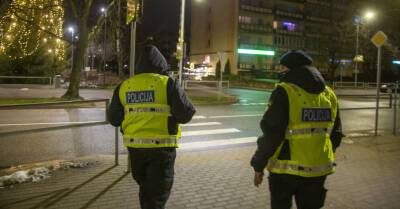 Полиция будет строго следить за соблюдением мер эпидемиологической безопасности в выходные дни - rus.delfi.lv - Латвия