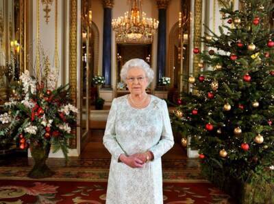 Елизавета II (Ii) - принц Чарльз - Камилла Паркер-Боулз - Елизавета Королева - Георгий СВЯТОЙ (Святой) - Как внуки королевы поздравили Елизавету II с Рождеством и что получили в подарок - rbnews.uk