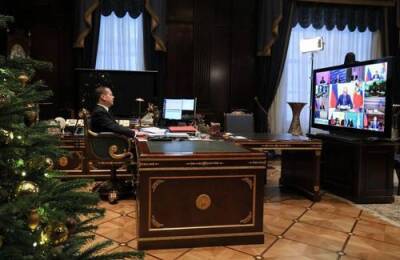 Дмитрий Медведев - Дмитрий Медведев в новогоднем обращении назвал 2021 год крайне непростым - argumenti.ru - Россия