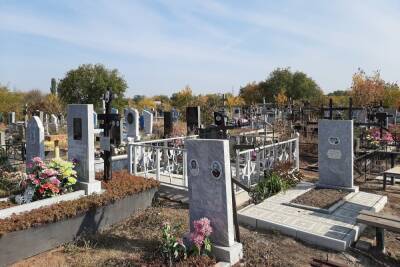 В этом году почти 40 тысяч жителей Саратовской области упокоились на кладбищах - saratov.mk.ru - Россия - Саратовская обл.