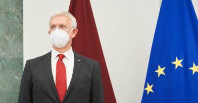 Кариньш рекомендует обществу отказаться от тканевых масок, перейдя на респираторы FFP21 - rus.delfi.lv - Латвия