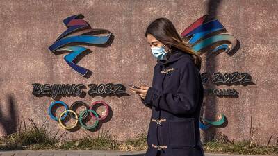 Джен Псаки - Во Франции приняли к сведению дипломатический бойкот США Олимпиады-2022 - iz.ru - Франция - Сша - Израиль - Пекин