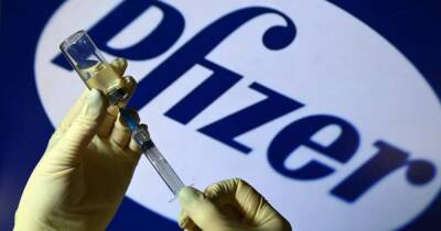 Вакцина Pfizer от коронавируса частично защищает от штамма "омикрон" - ren.tv - Юар