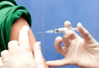 Обязательная вакцинация: какие профессии в списке - facenews.ua - Украина