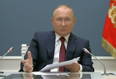 Владимир Путин - Путин пообещал "постараться не принимать опрометчивых решений" в отношении QR-кодов - nakanune.ru - Россия