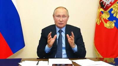 Владимир Путин - Путин предостерег от опрометчивых решений по QR-кодам - tvc.ru - Россия