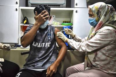 Анна Попова - Распространение омикрона и проблемы с вакцинацией: борьба с COVID-19 в мире - tvc.ru - Россия