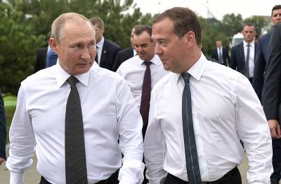 Владимир Путин - Дмитрий Медведев - Медведев рассказал о личном общении с Путиным в пандемию - tvc.ru - Россия