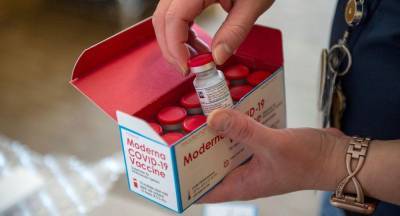 Литва получила вторую партию вакцины Moderna и ждет первую партию вакцины AstraZeneca - obzor.lt - Литва - Бельгия
