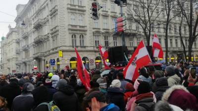 "Ни маске, ни дистанции, ни совести": в Австрии тысячи людей вышли на акции против карантина - 24tv.ua - Вена - Австрия - Израиль