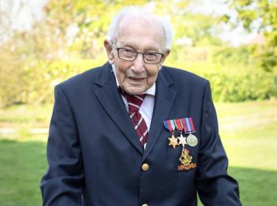 Борис Джонсон - В Великобритании COVID-19 заболел 100-летний ветеран, который собрал миллионы фунтов для врачей - bykvu.com - Украина - Англия