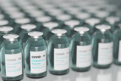 Доменико Аркури - В Италии вакцинация от COVID-19 оказалась под угрозой срыва - versia.ru - Италия
