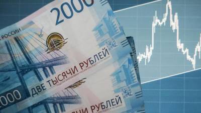 Расходы россиян в январе росли второй месяц подряд - iz.ru - Израиль
