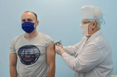 Более 50 тыс вакцины от COVID-19 поступит в Хабкрай до конца февраля - hab.aif.ru - Хабаровский край