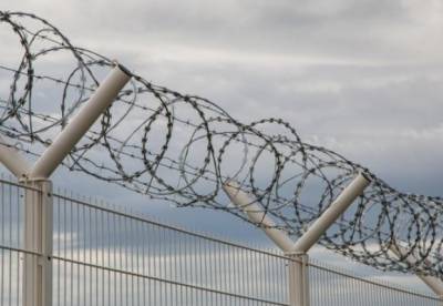 Курорт Шарм-эль-Шейх огородили бетонным забором - facenews.ua - Украина - Египет