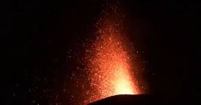 В Гватемале вулкан выбрасывает столбы пепла на три километра (видео) - tsn.ua - Гватемала - Республика Гватемала