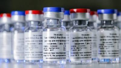 Россия фактически пытается навязать вакцину своего производства, – Шмыгаль в Брюсселе - 24tv.ua - Россия - Евросоюз - Венгрия - Брюссель