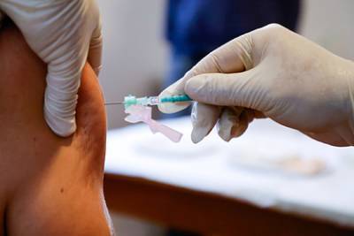 ЕС обеспечит Украину вакцинами Pfizer и AstraZeneca - lenta.ru - Евросоюз - Польша