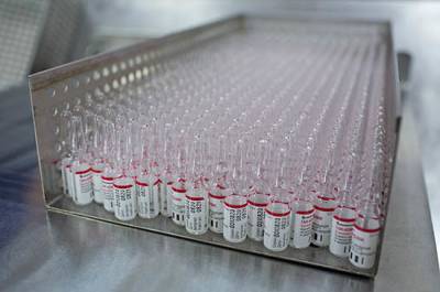 Ан Брнабич - Никола Тесла - Чен Бо - В Сербию доставили полмиллиона доз китайской вакцины - pnp.ru - Китай - Сербия - Белград