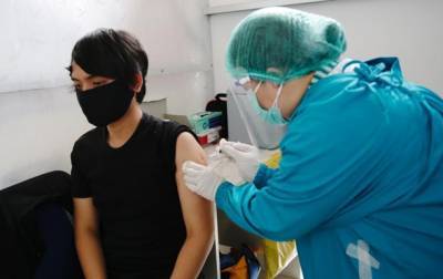 В Малайзии COVID-вакцинация для иностранцев будет бесплатной - korrespondent.net - Малайзия