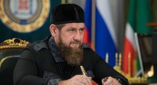 Рамзан Кадыров - Михаил Рощин - Кадыров продемонстрировал стремление быть первым в отмене масочного режима - kavkaz-uzel.eu - республика Чечня