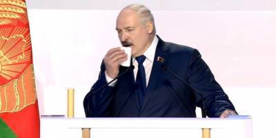 Александр Лукашенко - Лукашенко не мог продолжить свою речь из-за приступа сильного кашля — видео - nv.ua