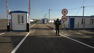 ООН призвала к открытию дополнительных пунктов пропуска в Донбассе - iz.ru - Израиль