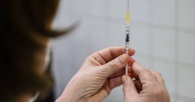 Виктор Ляшко - Ляшко сообщил, кому достанется первый укол от коронавируса в Украине - tsn.ua