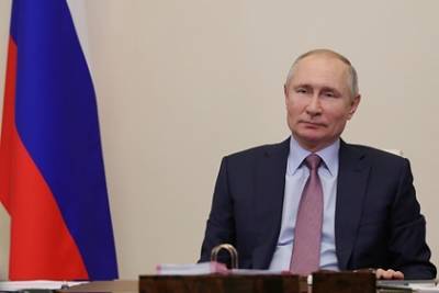 Владимир Путин - Дмитрий Песков - В Кремле заявили об отменном здоровье Путина - lenta.ru - Россия