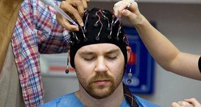 Василий Грибанов - Невролог рассказал, как восстановить работоспособность мозга после COVID - ru.armeniasputnik.am - Армения