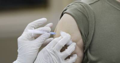 Социологи утверждают, что в Украине возросло количество желающих привиться от коронавируса (ГРАФИК) - dsnews.ua - Украина - Киев