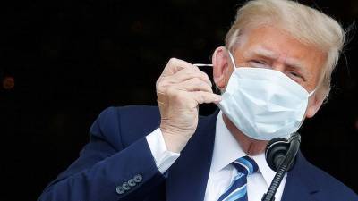 Дональд Трамп - NYT: Трампа хотели поместить на ИВЛ из-за коронавируса - gazeta.ru - Сша - New York