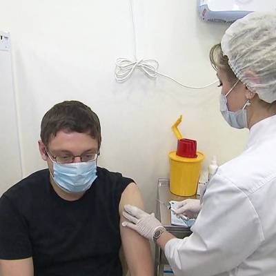 Константин Чернов - Совсем скоро россияне смогут сделать прививку от коронавируса ещё одной вакциной - radiomayak.ru - Россия