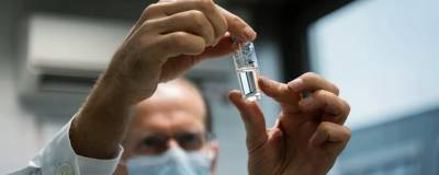 Джордж Мейсон Анч - Биолог допустила, что вакцинированные могут распространять COVID-19 - runews24.ru