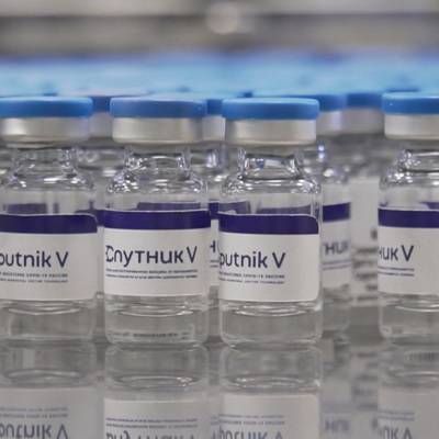 Петер Сийярто - Венгрия приступила к применению вакцины "Спутник V" - radiomayak.ru - Россия - Венгрия
