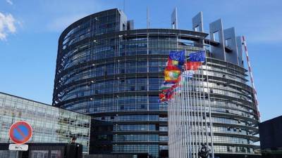 Стелла Кириакидес - ЕС выбирает вакцинацию, отказавшись от закрытия границ - riafan.ru - Брюссель
